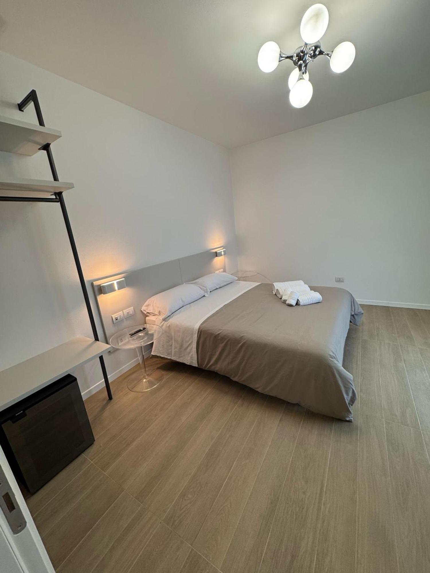 Hotel Villa Mary Santa Maria Di Sala Exteriér fotografie