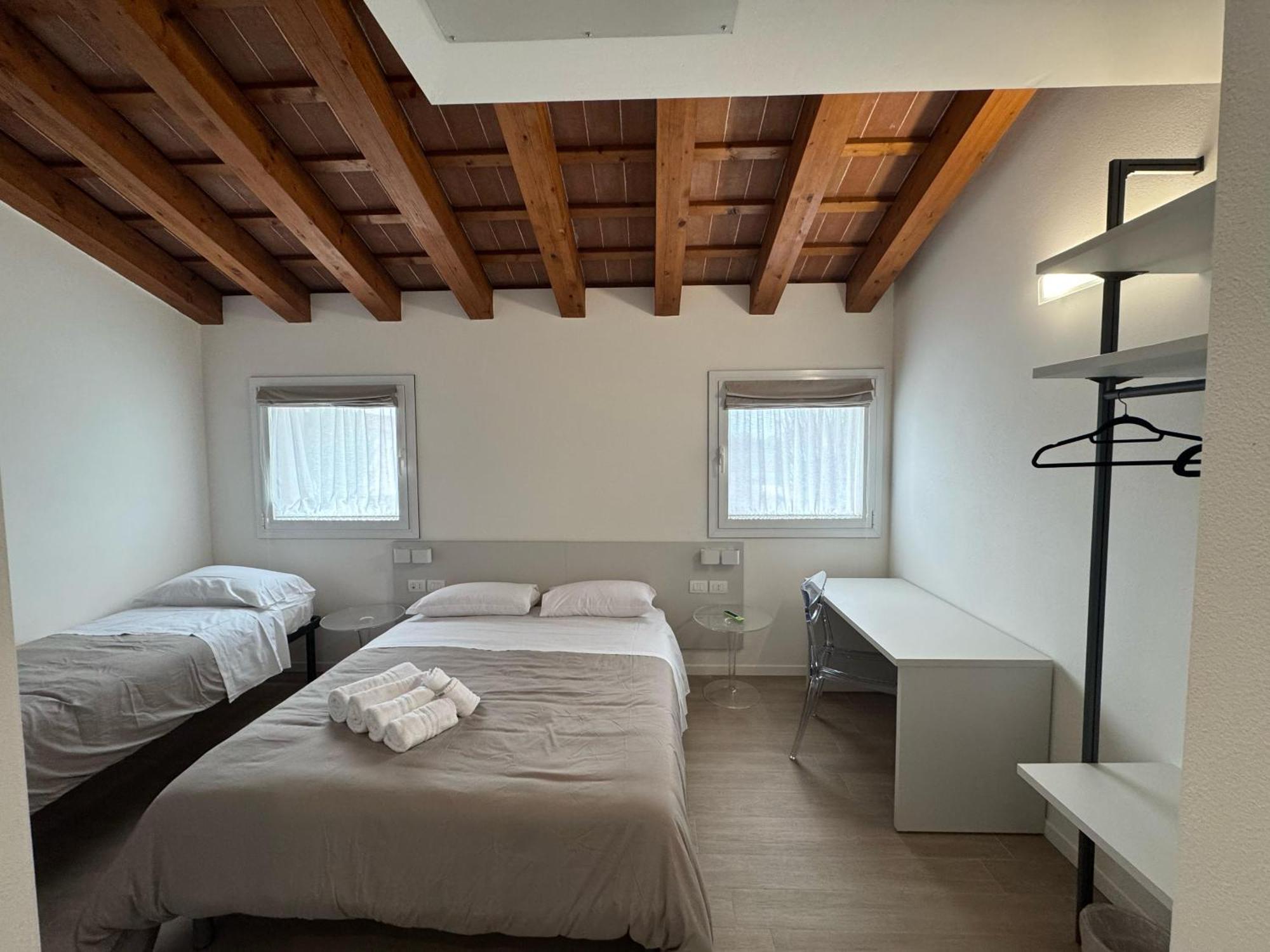 Hotel Villa Mary Santa Maria Di Sala Exteriér fotografie